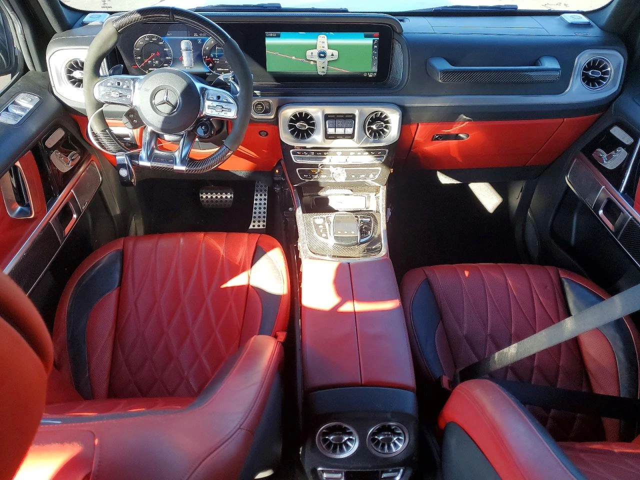 Mercedes-Benz G 63 AMG 4MATIC* CARBON* BURMESTER* 360* ОБДУХВАНЕ - изображение 9