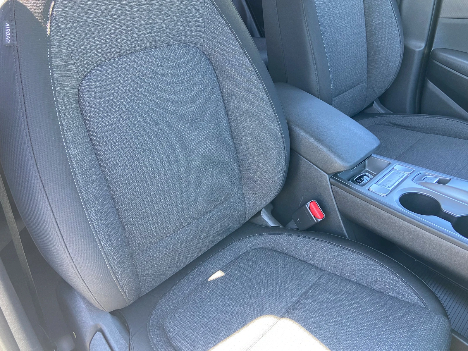 Hyundai Kona 39kWh-SOH100%-Термо помпа!, снимка 12 - Автомобили и джипове - 54552960