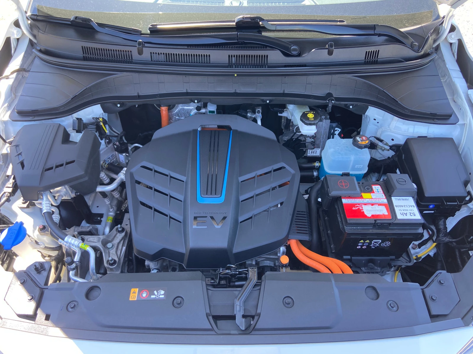 Hyundai Kona 39kWh-SOH100%-Термо помпа!, снимка 15 - Автомобили и джипове - 54552960