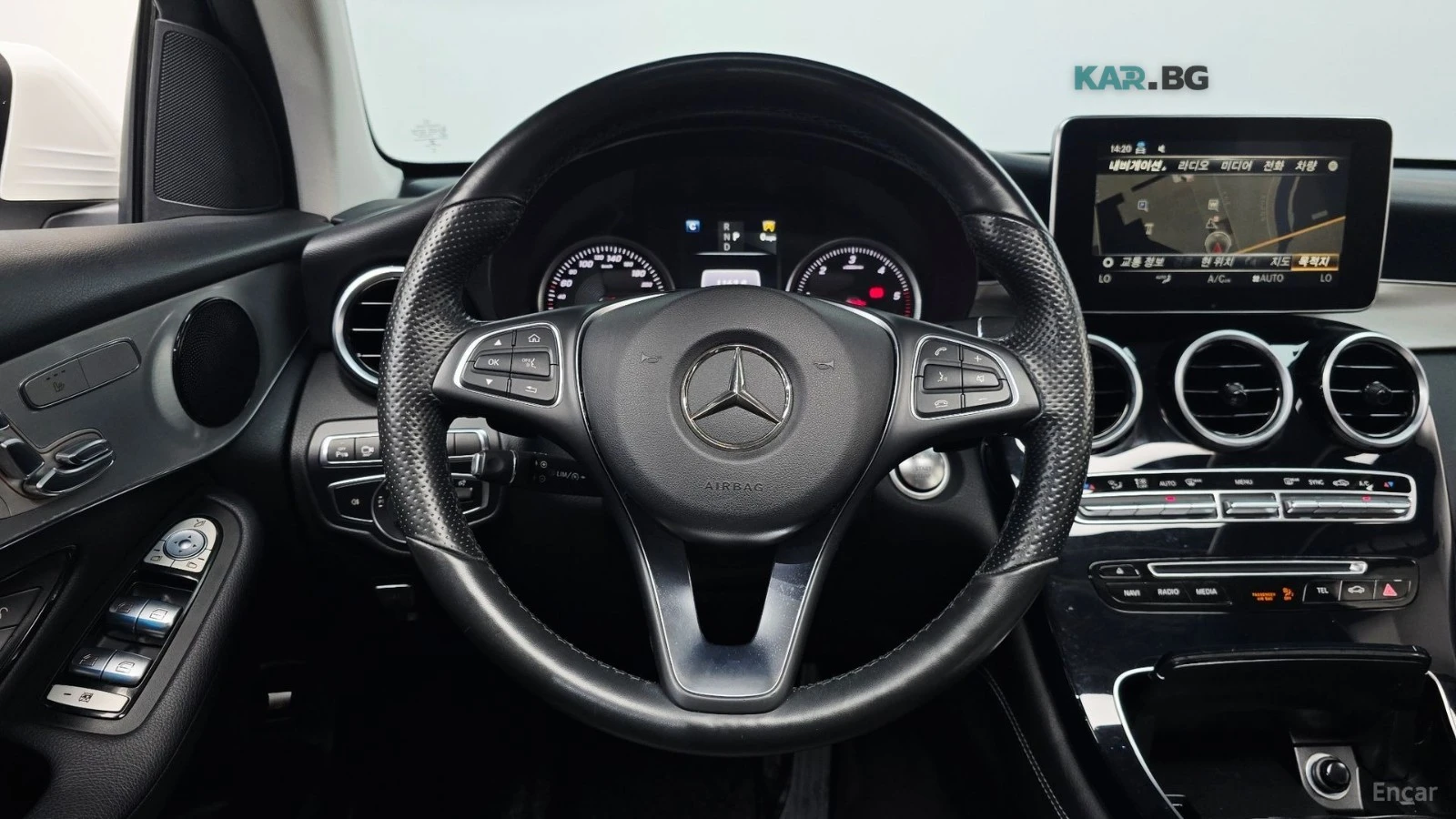 Mercedes-Benz GLC 220d 4MATIC* КОЖА* НАВИ* ПАНО* 360, снимка 12 - Автомобили и джипове - 55343847