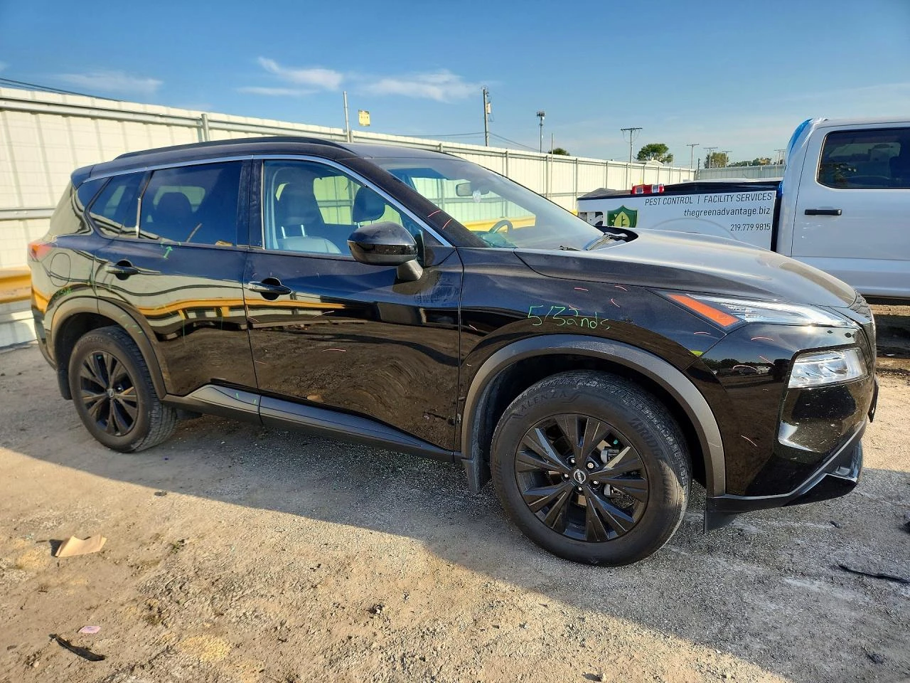 Nissan Rogue 1.5l Sv, снимка 4 - Автомобили и джипове - 56075805