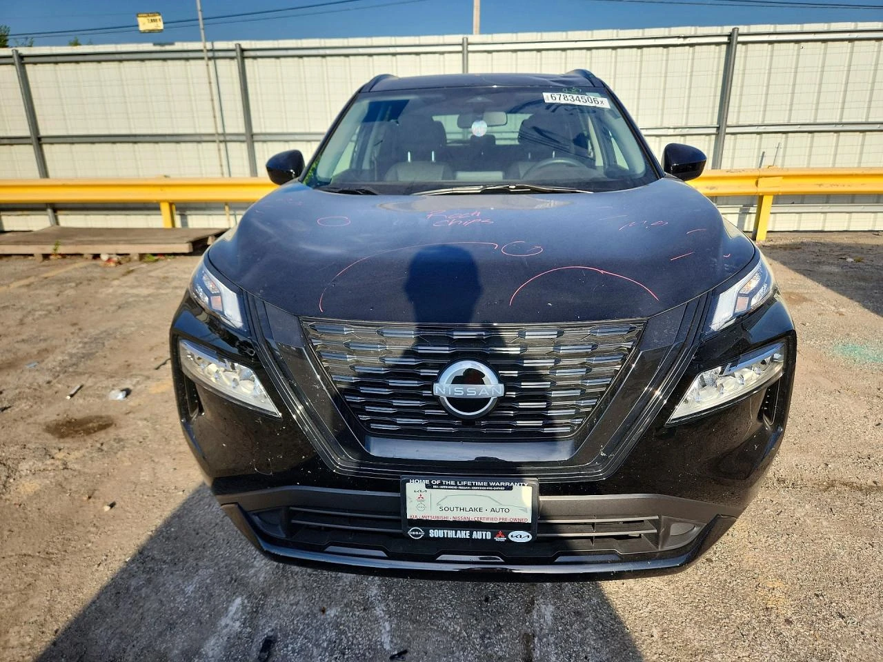 Nissan Rogue 1.5l Sv, снимка 5 - Автомобили и джипове - 56075805