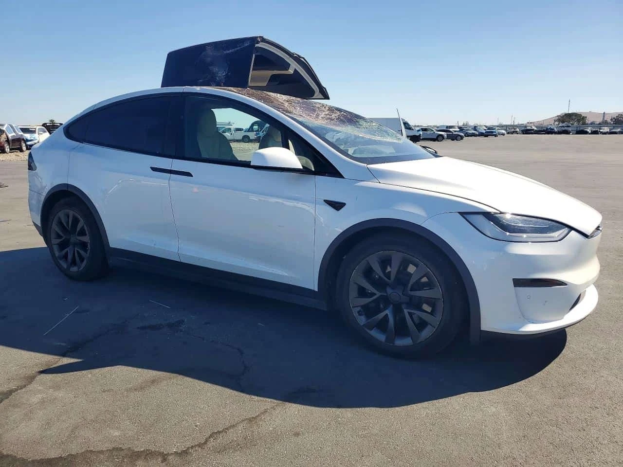 Tesla Model X * CARFAX * БЕЗ ПЪРВОНАЧАЛНА ВНОСКА, снимка 4 - Автомобили и джипове - 56169007