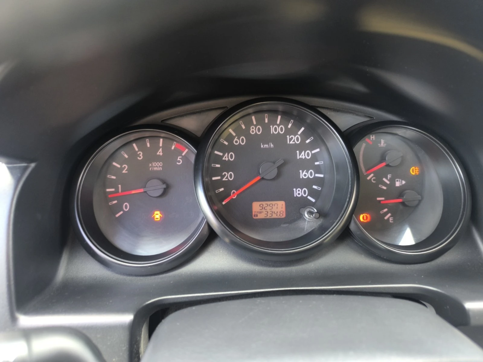 Mazda BT-50, снимка 10 - Автомобили и джипове - 56223602