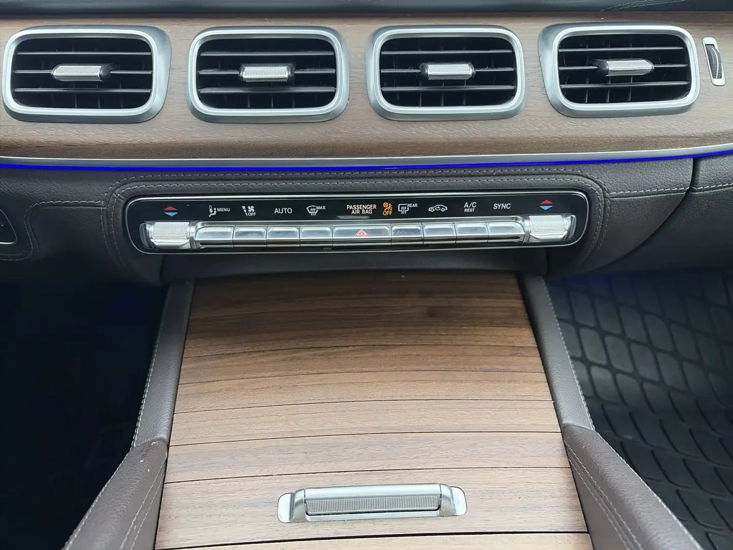Mercedes-Benz GLE 350 4MATIC AMG LINE * ������ ����* FULL MAX | Mobile.bg � ����������� 14