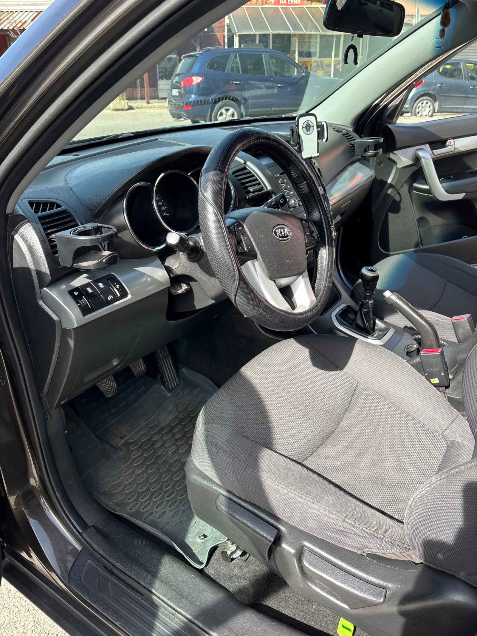 Kia Sorento 4x4 2.2 CRDI, снимка 7 - Автомобили и джипове - 56371905