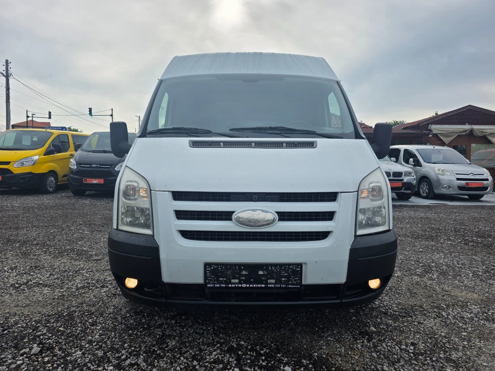 Ford Transit 2.2tdci Навигация Климатик, снимка 2 - Бусове и автобуси - 54921558