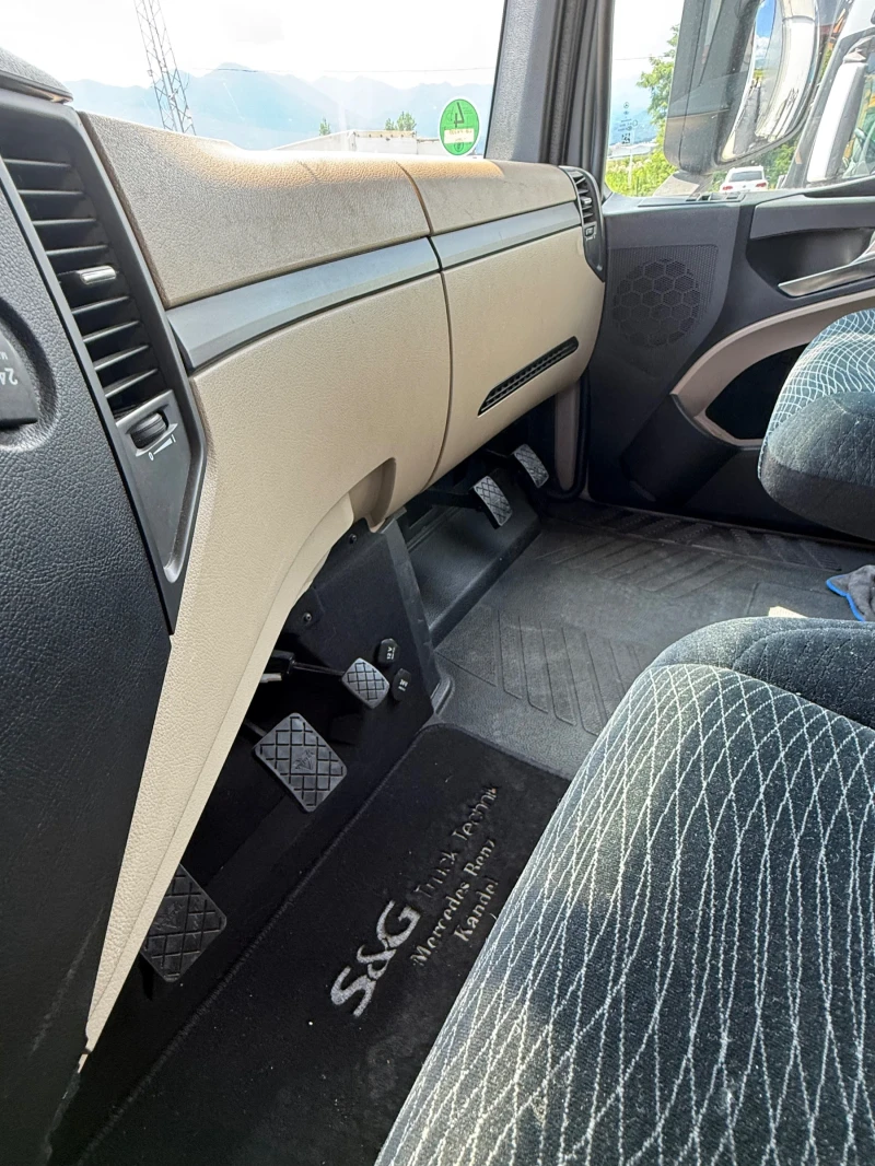 Mercedes-Benz Actros 2542  BDF УЧЕБЕН, снимка 17 - Камиони - 51007585