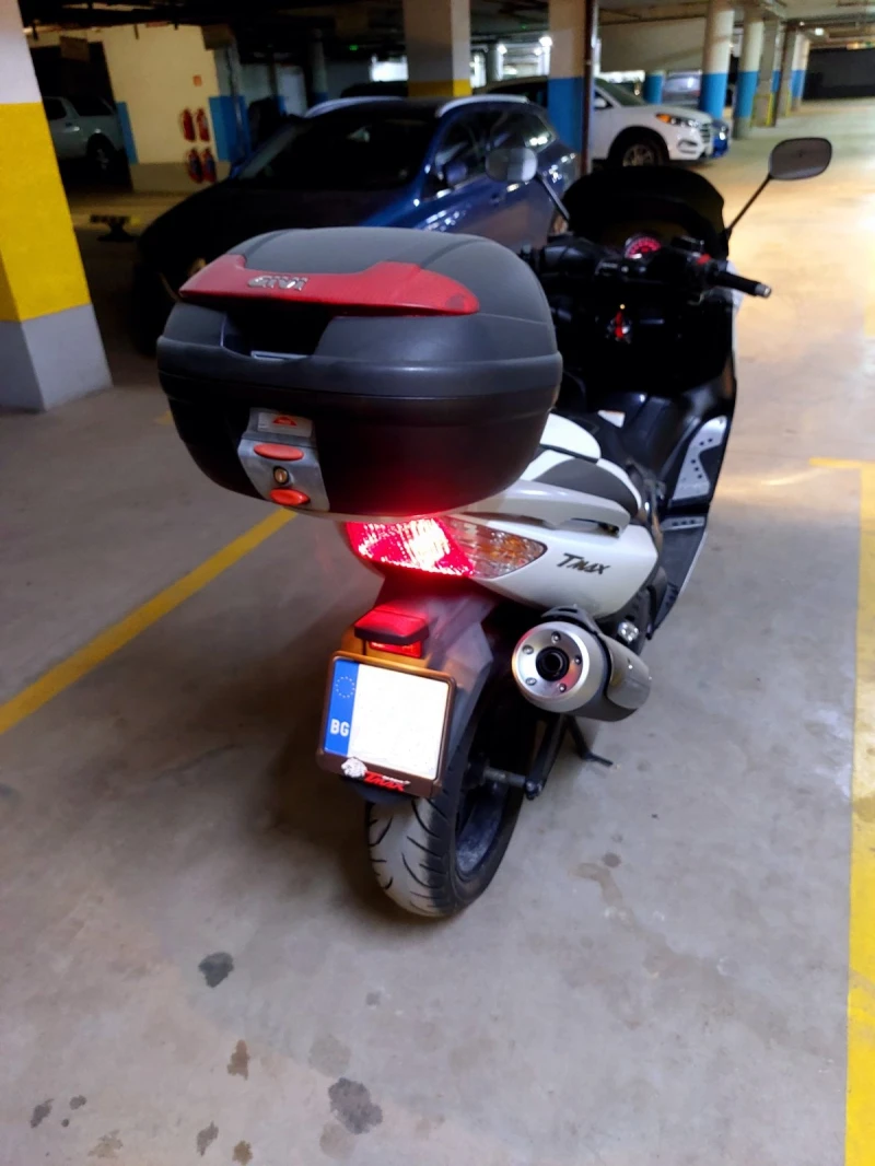 Yamaha T-max, снимка 6 - Мотоциклети и мототехника - 53245378
