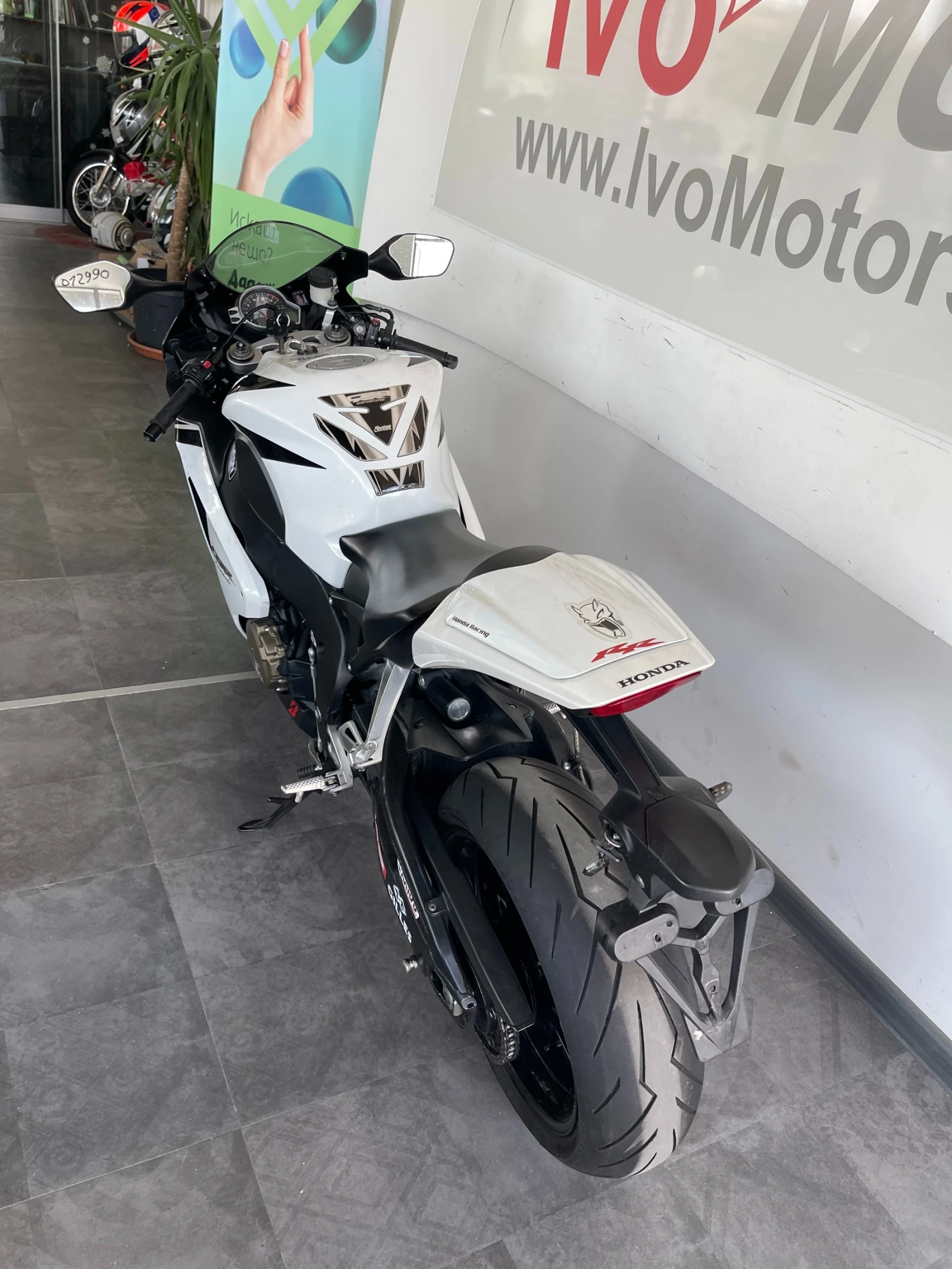 Honda Cbr 1000 RR - изображение 3