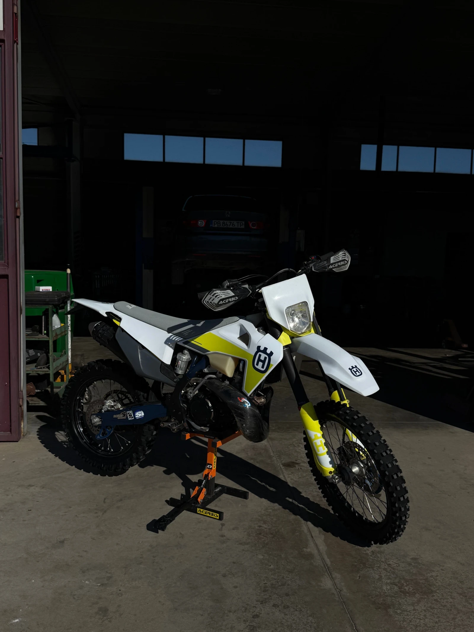 Husqvarna TE 300 TPI