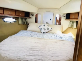 Моторна яхта Rinker 420, снимка 10