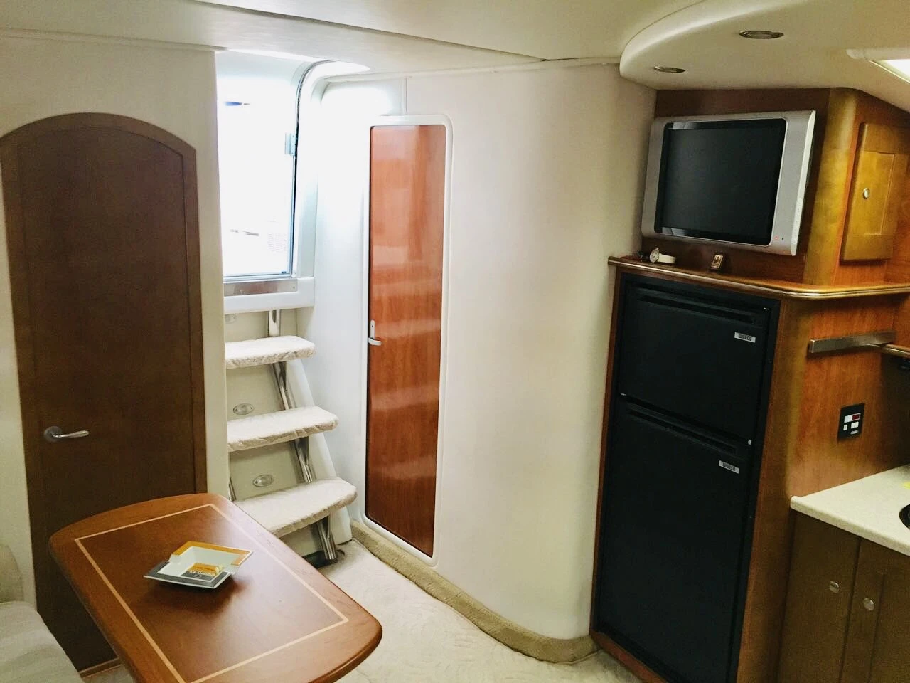   Rinker 420 | Mobile.bg   11