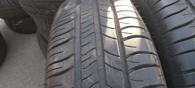 Гуми Летни 185/60R15, снимка 5 - Гуми и джанти - 35136336