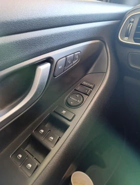 Hyundai I30 1.6 CRDi (136к.с.) AUTOMATIC | Закупена от Хюндай , снимка 10