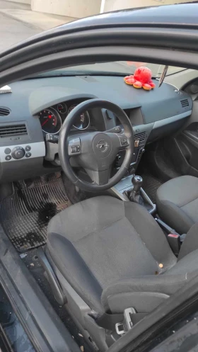 Opel Astra H, снимка 6