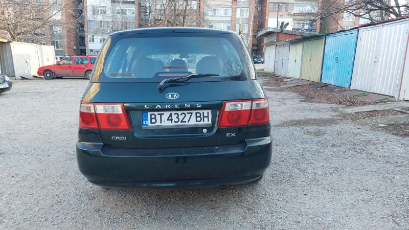 Kia Carens, снимка 3 - Автомобили и джипове - 46399866