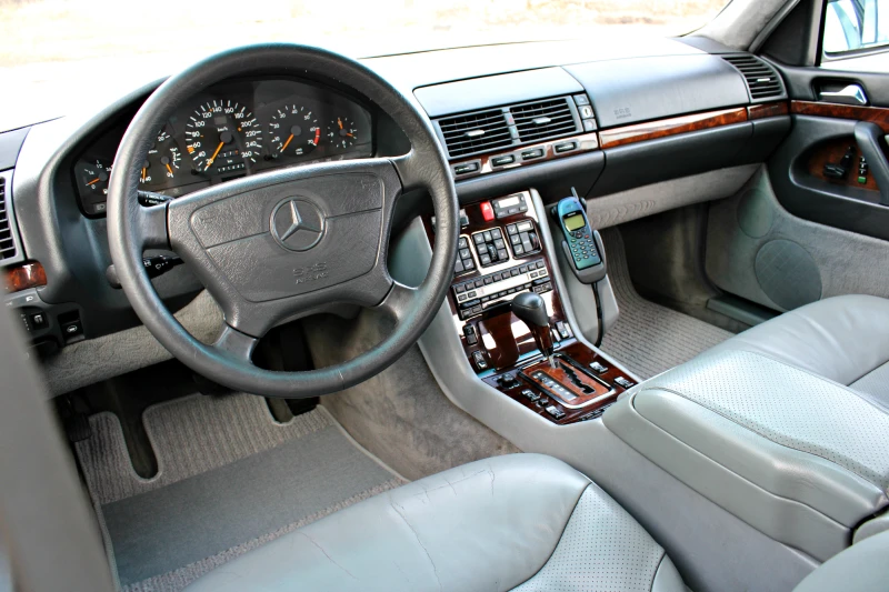 Mercedes-Benz S 600 V12 Full Швейцария, снимка 11 - Автомобили и джипове - 49397083