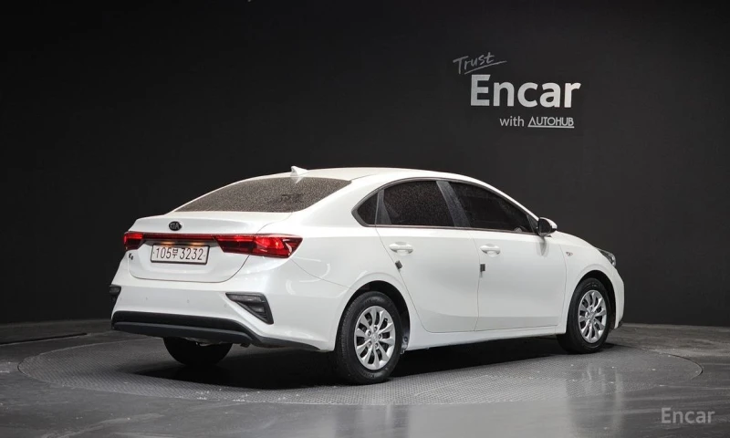 Kia K3, снимка 2 - Автомобили и джипове - 53140284