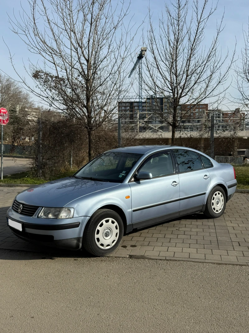 VW Passat 1.8 Turbo + LPG, снимка 3 - Автомобили и джипове - 53448395