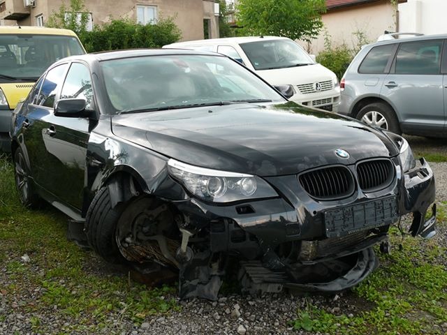 BMW 530 M pack, снимка 4 - Автомобили и джипове - 46464376