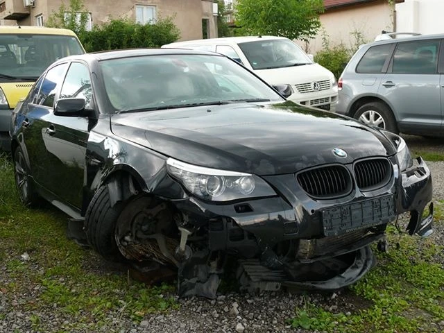 BMW 530 M pack, снимка 4 - Автомобили и джипове - 47541911