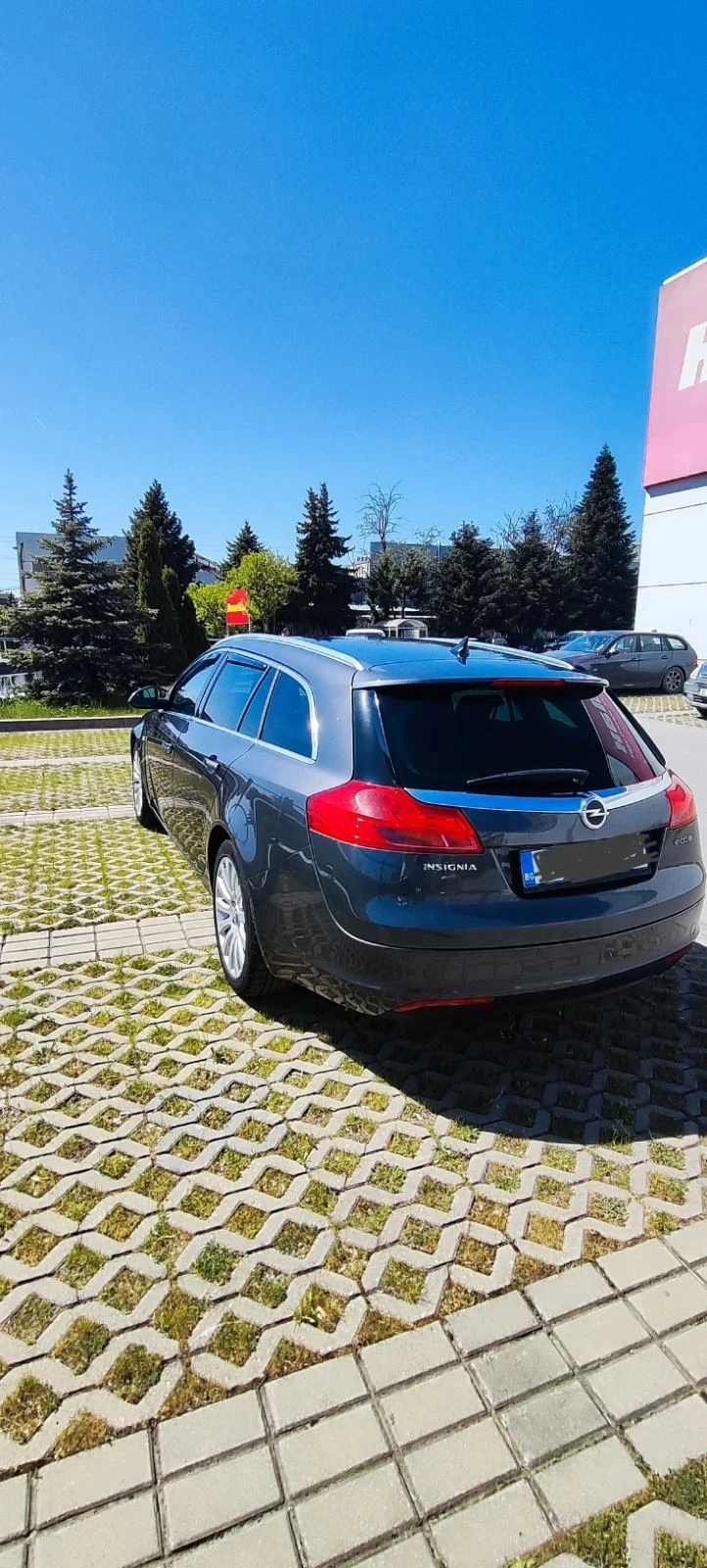 Opel Insignia Sport Tourer  - изображение 4