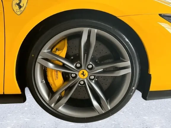 Ferrari 296GTB = Brembo Carbon Ceramic Brakes = �������� | Mobile.bg � ����������� 6