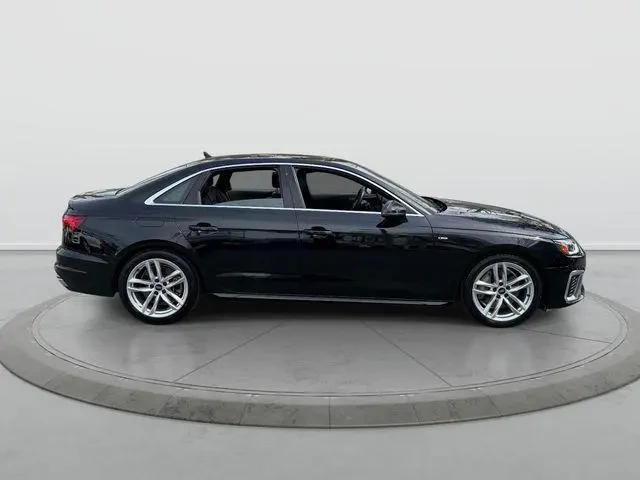 Audi A4 S-line Premium QUATTRO, снимка 7 - Автомобили и джипове - 54811606