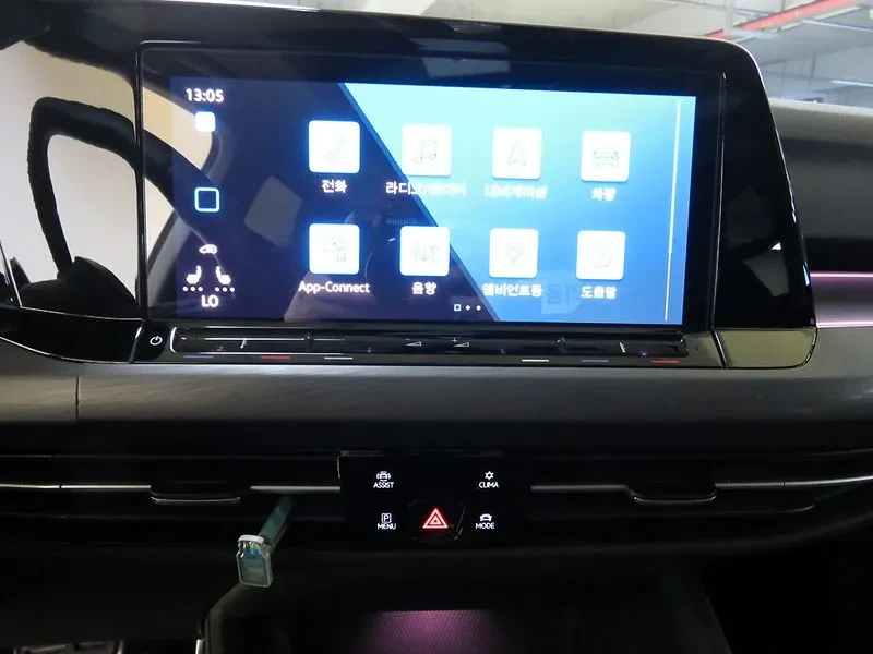 VW Golf 2.0 TDI PRESTIGE, снимка 9 - Автомобили и джипове - 54922460
