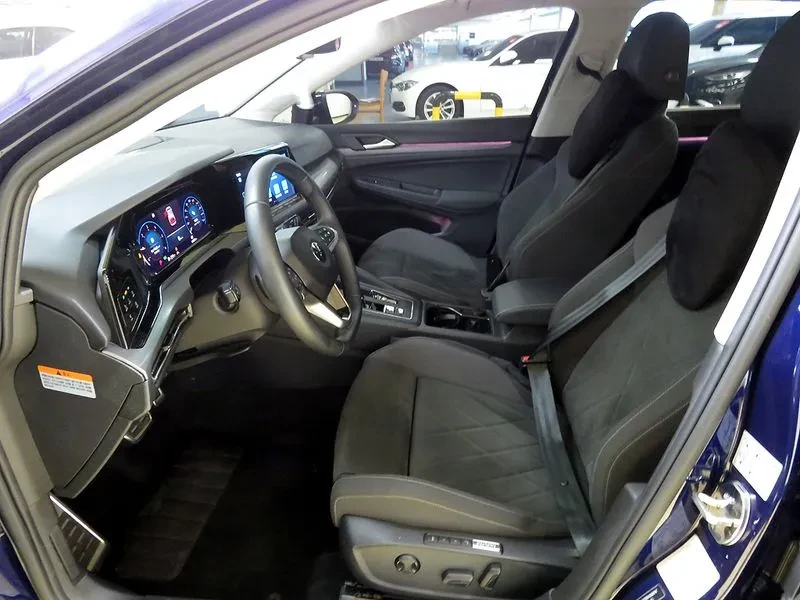 VW Golf 2.0 TDI PRESTIGE, снимка 5 - Автомобили и джипове - 54922460