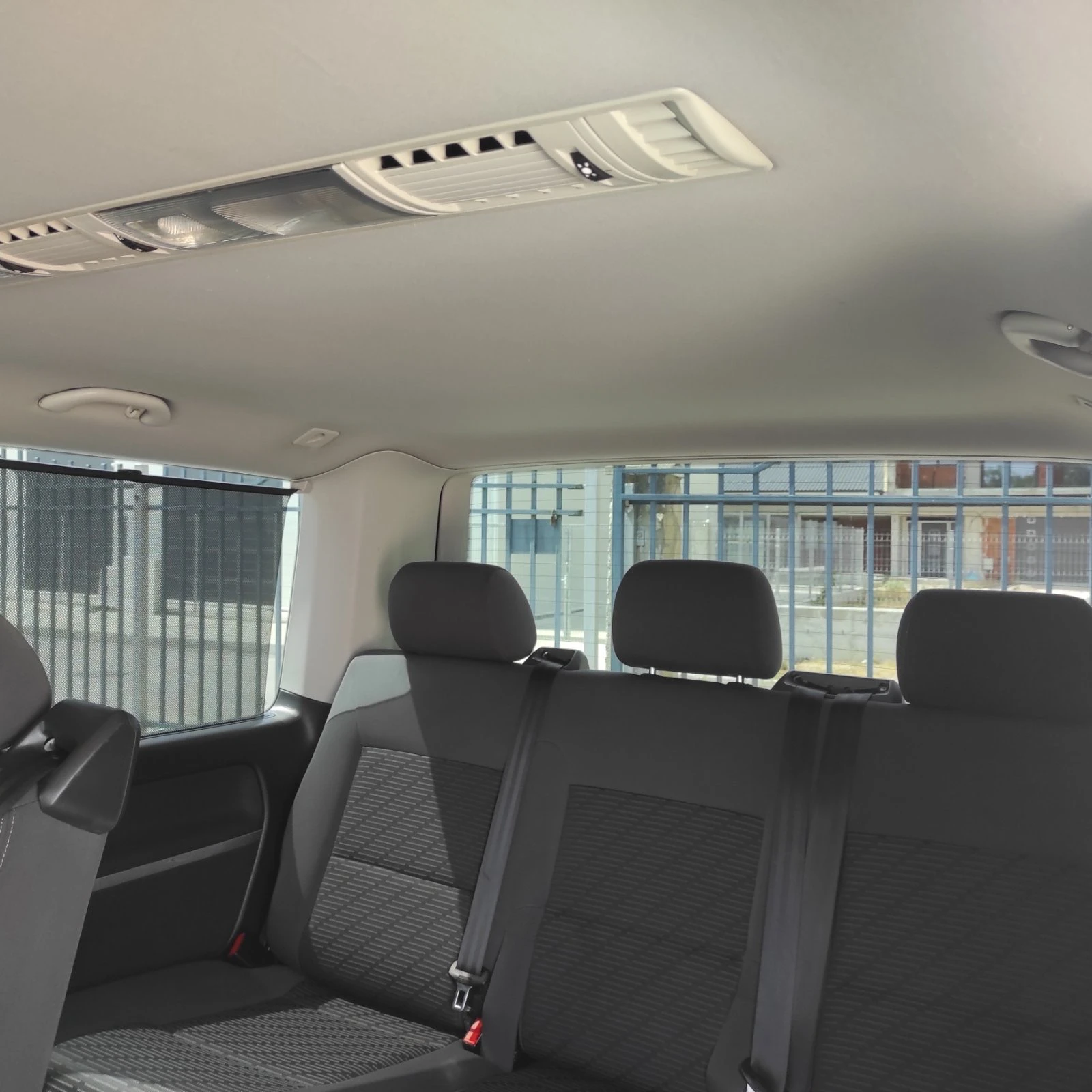 VW Multivan 2.0 TDI 4x4 | Mobile.bg   15