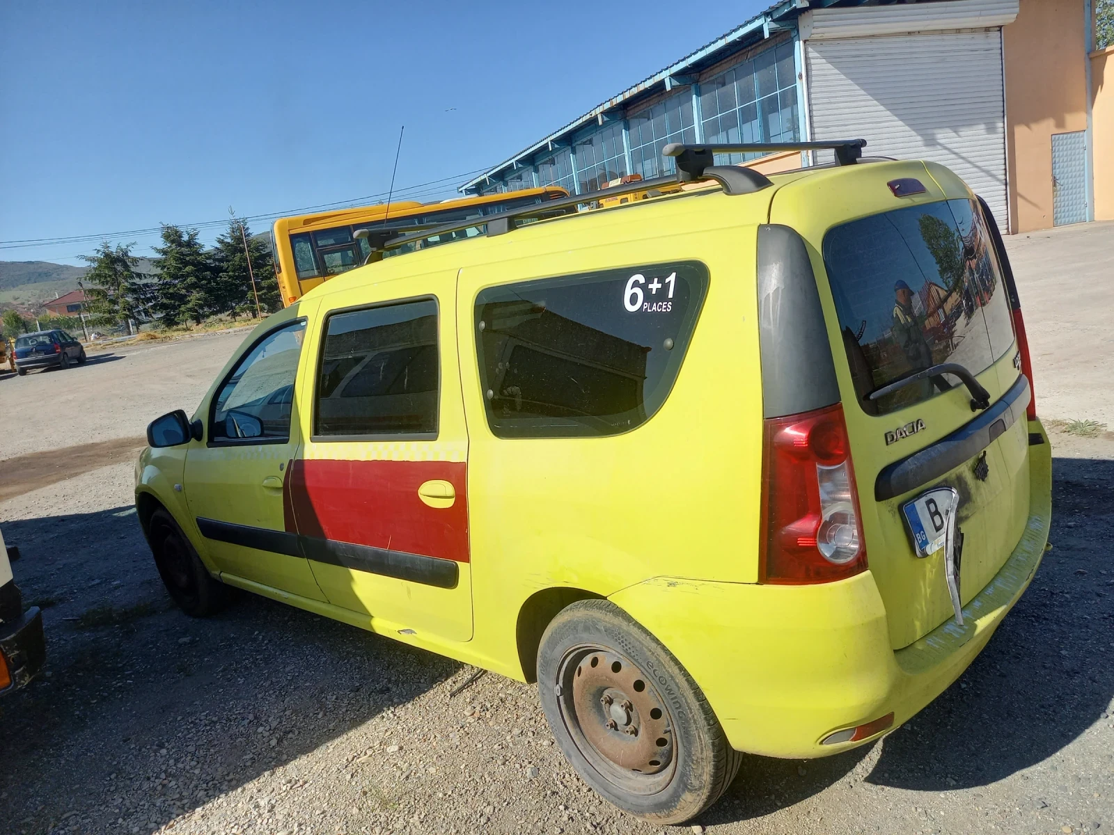 Dacia Logan 1.5 dci - изображение 2