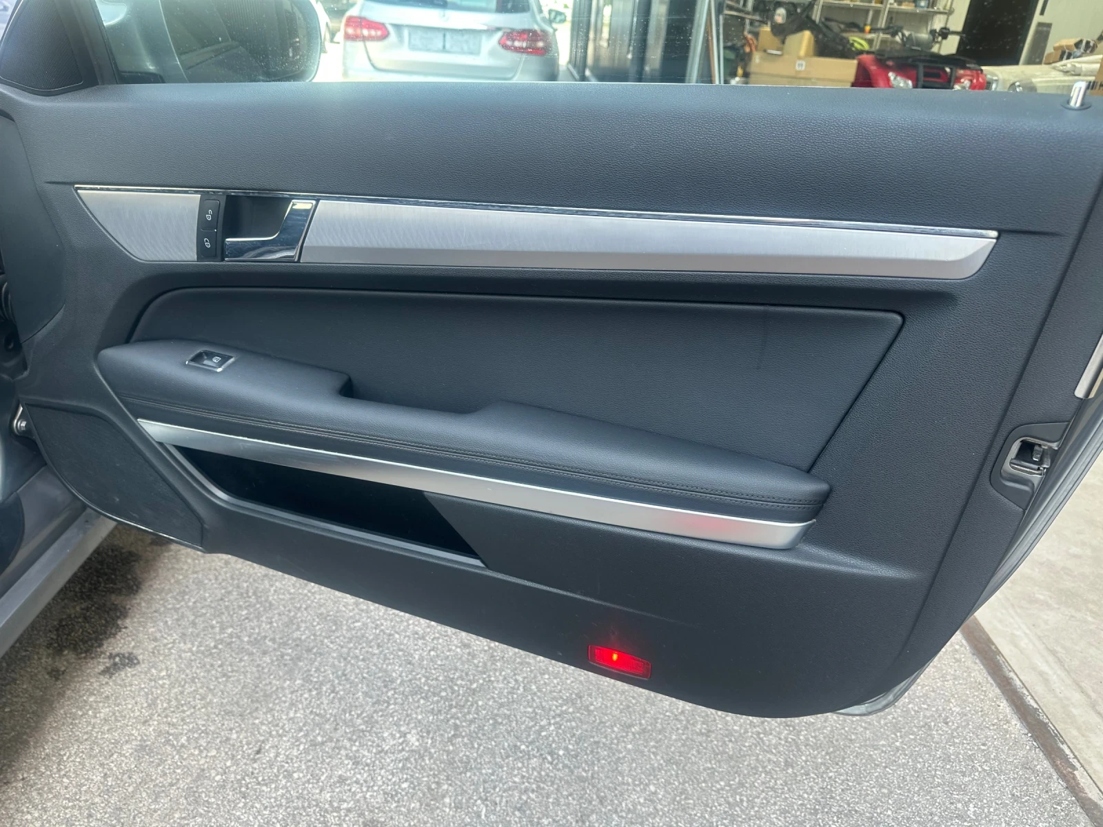 Mercedes-Benz E 250 cdi 6ск Avangard  - изображение 10