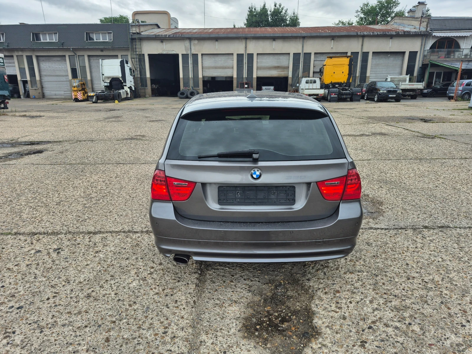 BMW 320 320 АВТОМАТИК  НАВИГАЦИЯ - изображение 7