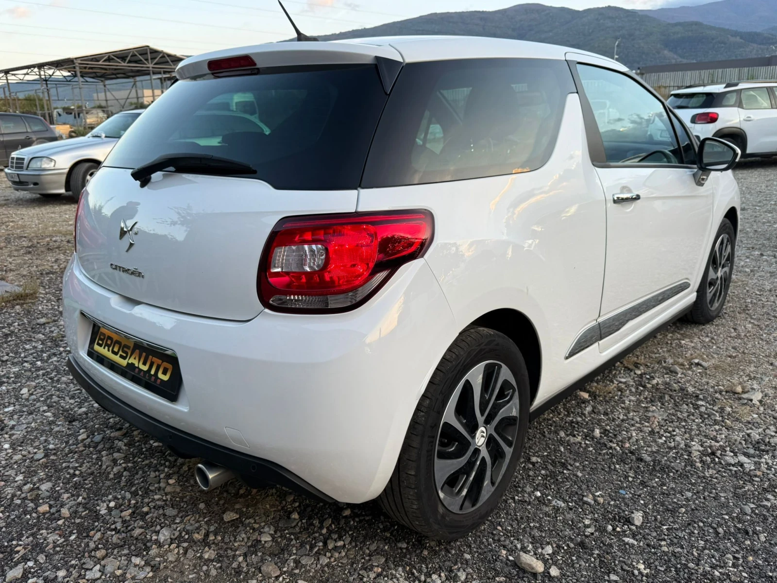 Citroen DS3 1.6 HDI - изображение 7