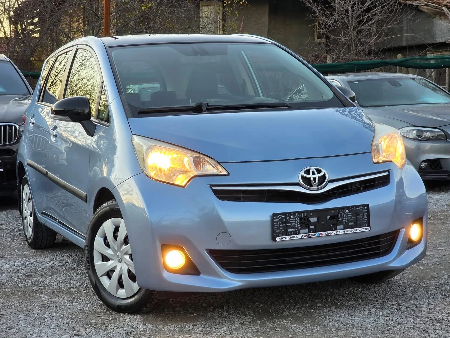 Toyota Verso S 1.33VVTi 99K.C. / АВТОМАТ / ПАНОРАМА / КЕЙЛЕС ГО - изображение 2