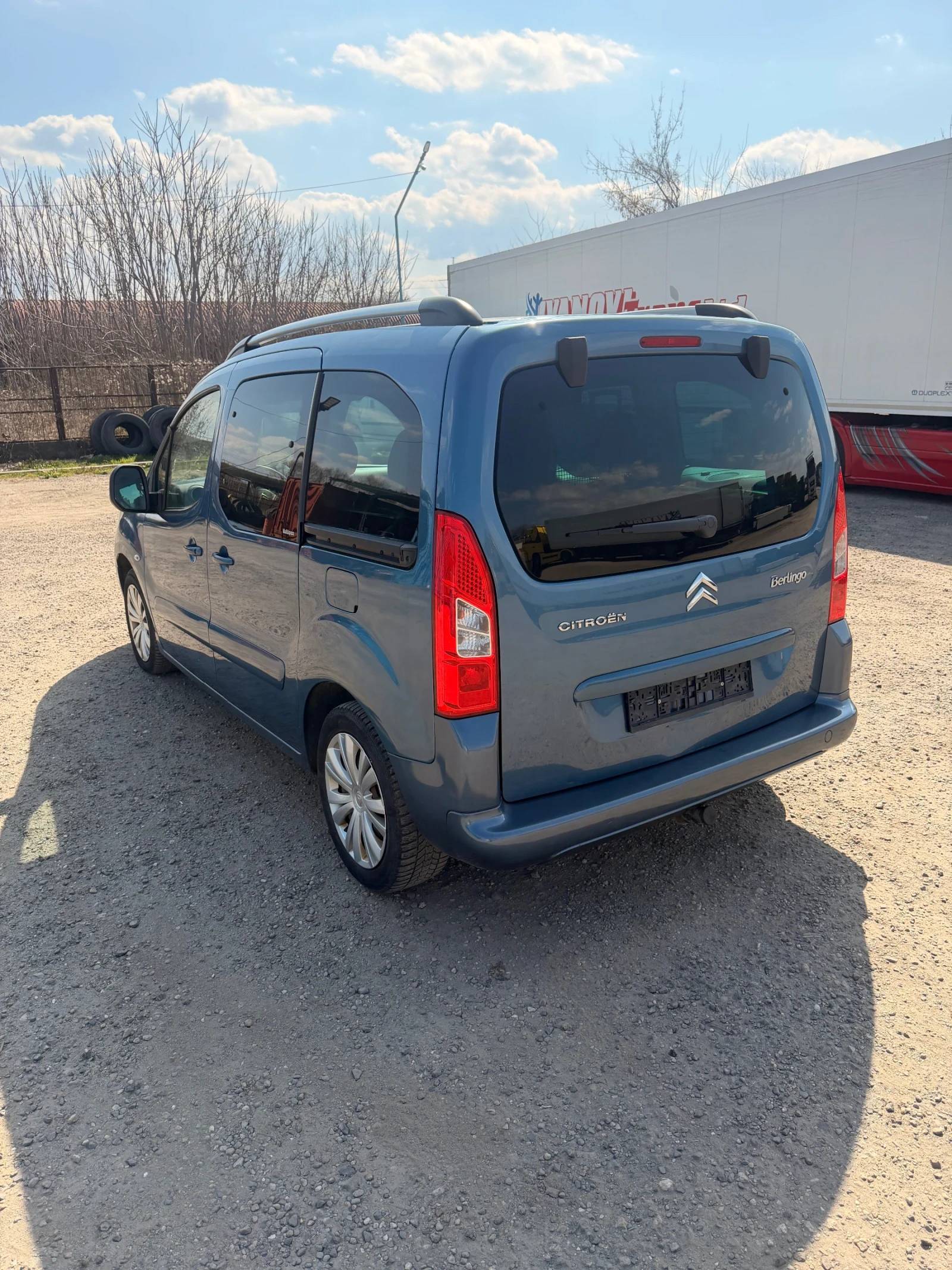Citroen Berlingo 1, 6hdi, снимка 4 - Автомобили и джипове - 53863131