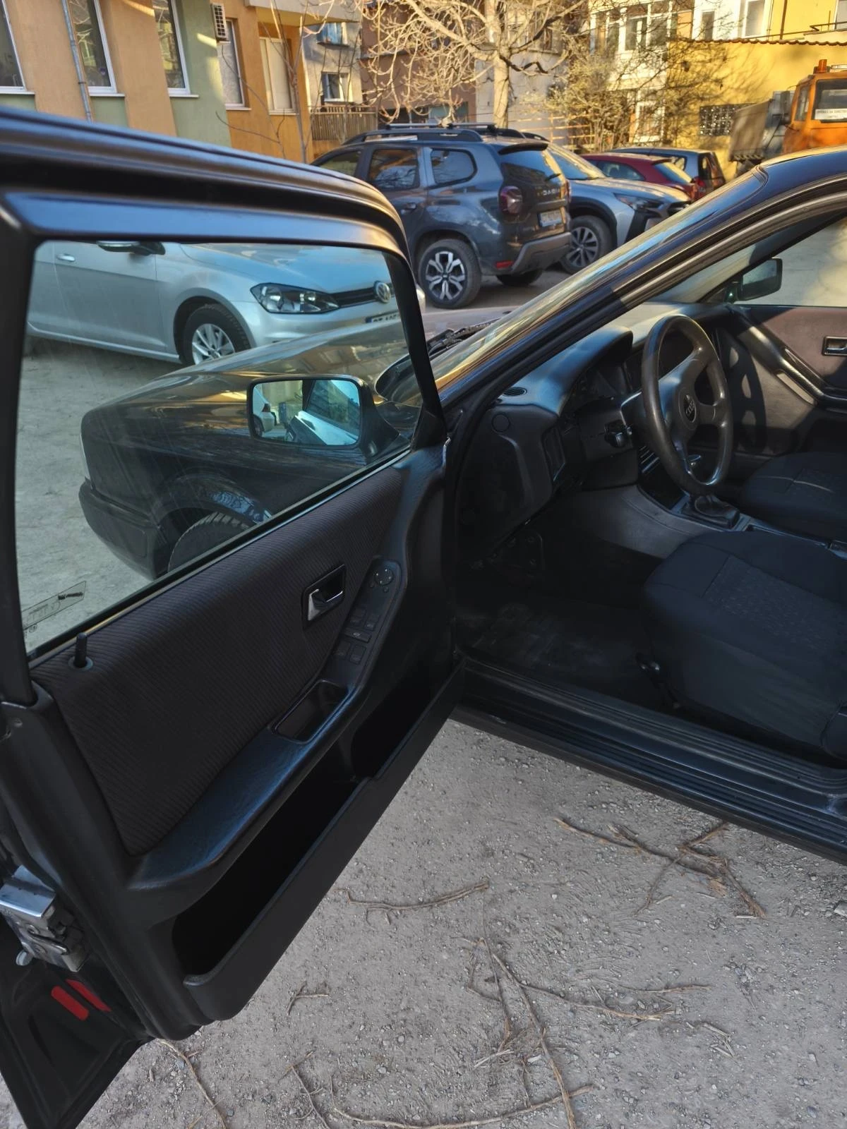 Audi 80 B4, снимка 6 - Автомобили и джипове - 53873447