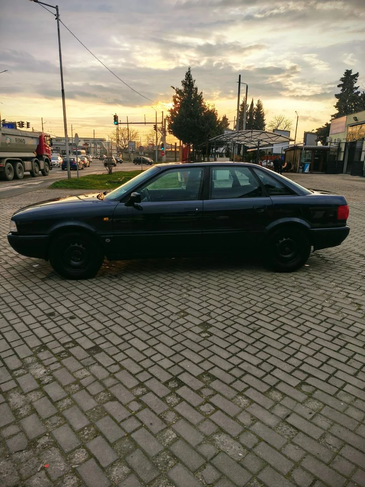 Audi 80 B4, снимка 3 - Автомобили и джипове - 53873447