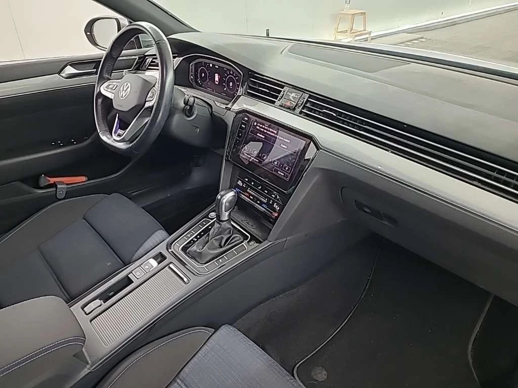 VW Passat Variant GTE 1.4 TSI Business, снимка 6 - Автомобили и джипове - 54146849