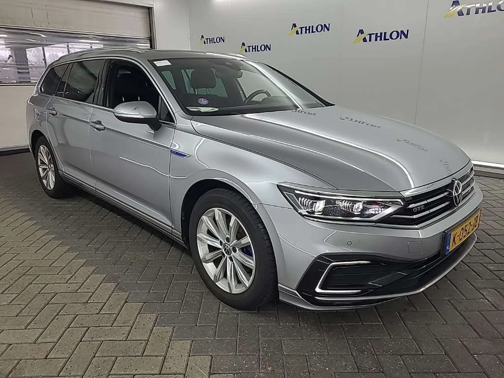 VW Passat Variant GTE 1.4 TSI Business | Auto.bg — изображение 1