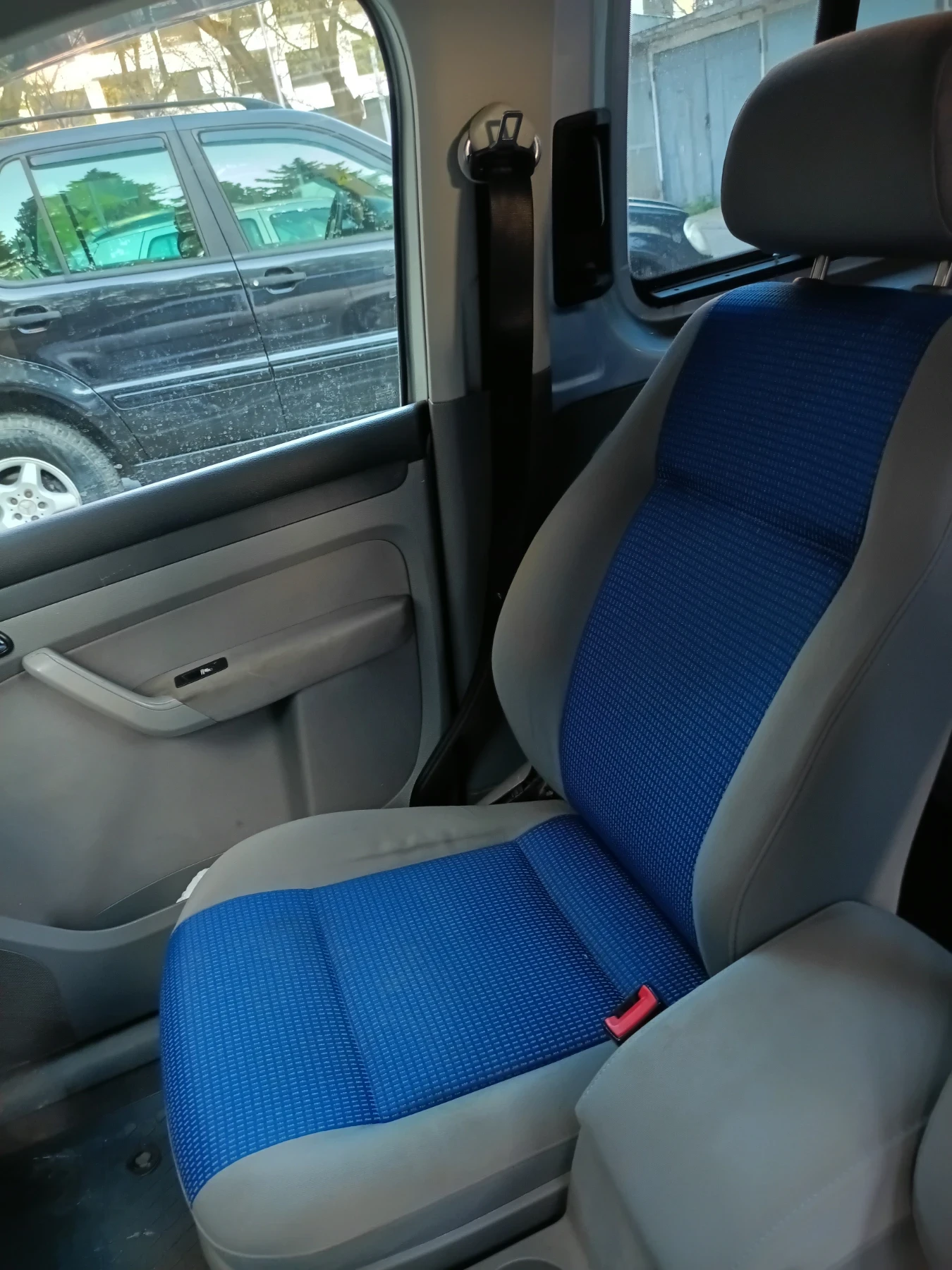 VW Caddy | Mobile.bg � ����������� 6