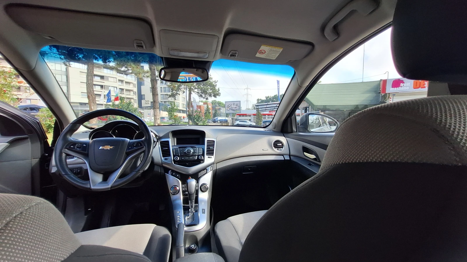 Chevrolet Cruze LT, снимка 5 - Автомобили и джипове - 54762072