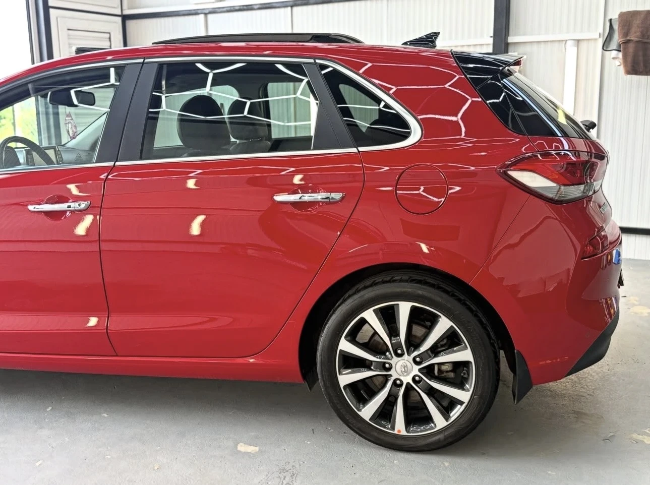 Hyundai I30 1.6 CRDi (136к.с.) AUTOMATIC | Закупена от Хюндай , снимка 3 - Автомобили и джипове - 54917743