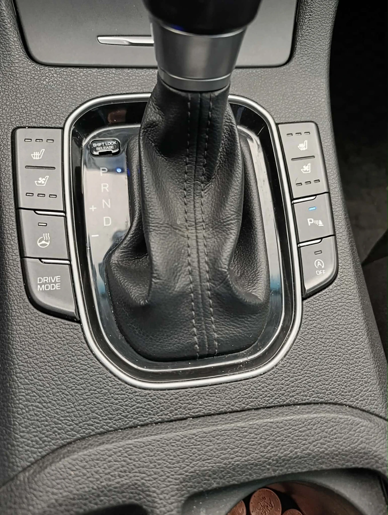 Hyundai I30 1.6 CRDi (136к.с.) AUTOMATIC | Закупена от Хюндай , снимка 8 - Автомобили и джипове - 54917743