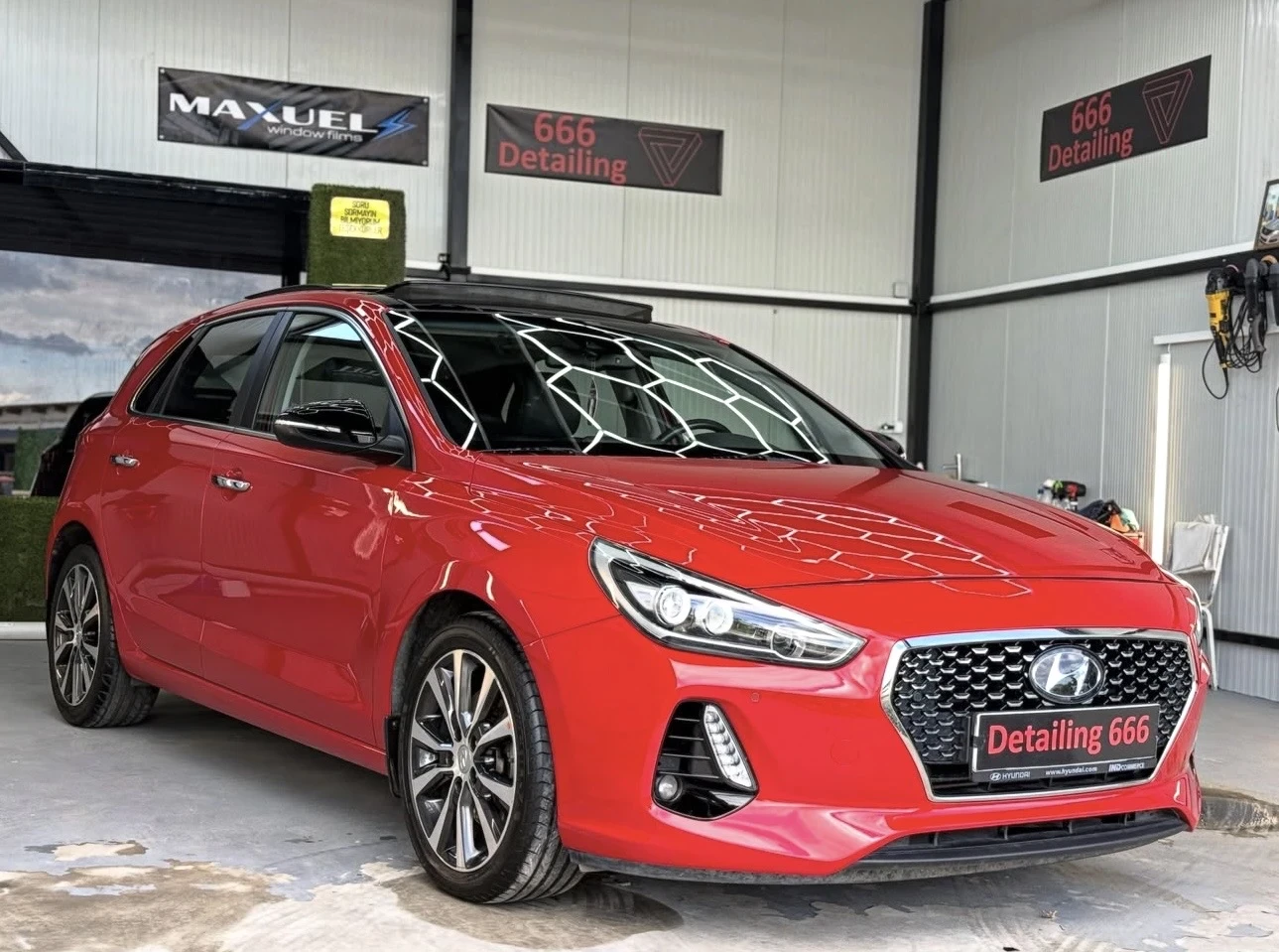 Hyundai I30 1.6 CRDi (136к.с.) AUTOMATIC | Закупена от Хюндай , снимка 4 - Автомобили и джипове - 54917743