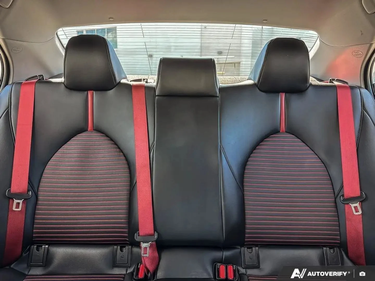 Toyota Camry XSE TRD ЦЕНА ДО БЪЛГАРИЯ РЕГИСТРАЦИЯ & АВТОКРЕДИТ, снимка 15 - Автомобили и джипове - 55284567