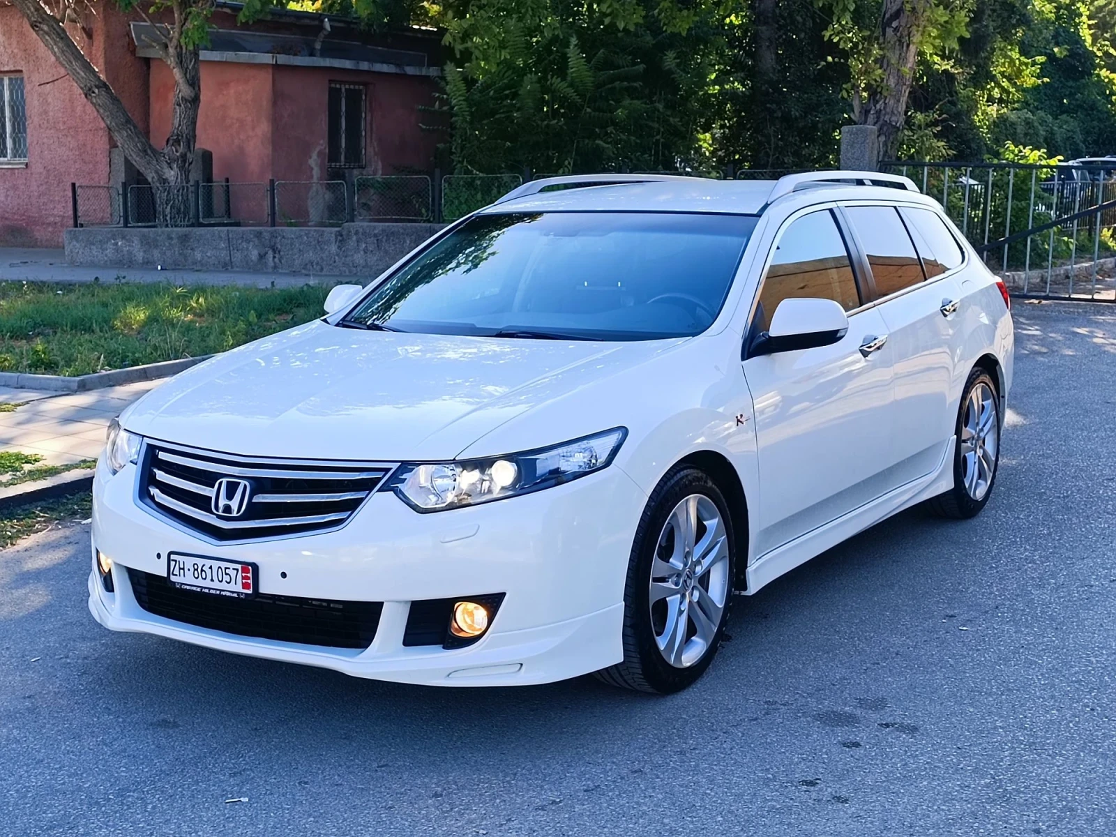 Honda Accord 2.4i-201кс-ШВЕЙЦАРИЯ-РЪЧКА-6ск-FACELIFT-TypeS, снимка 8 - Автомобили и джипове - 55694151