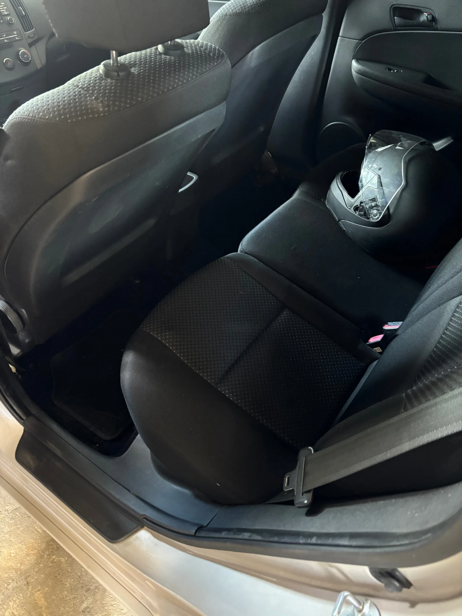 Hyundai I30, снимка 9 - Автомобили и джипове - 56277610